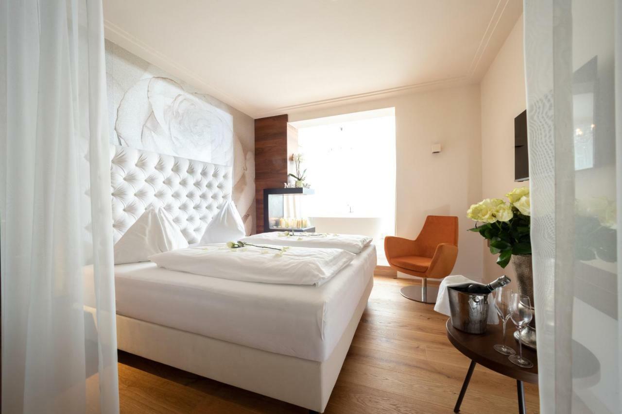 Hotel-Restaurant Allmer Weiz Eksteriør billede